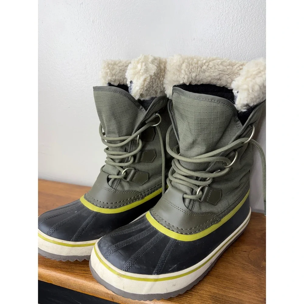 Sorel Winter Carnival Waterproof Boots Olive Green NL1495-214 Womens 8